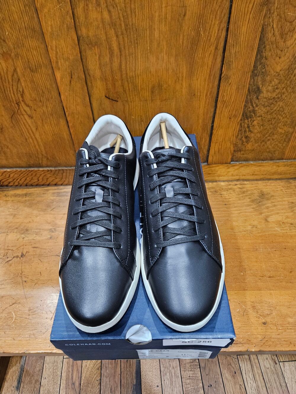 Cole Haan Mens Grandpro Tennis Shoes Black Size 11.5 Medium Width